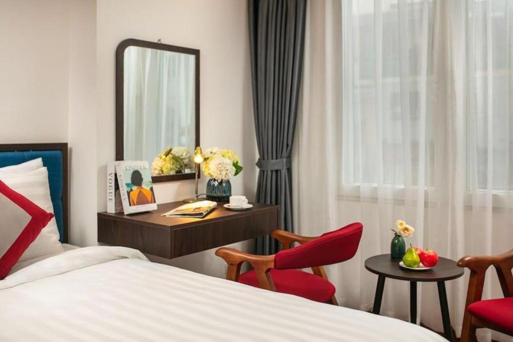 Serene Premier Hotel Hanoj Exteriér fotografie